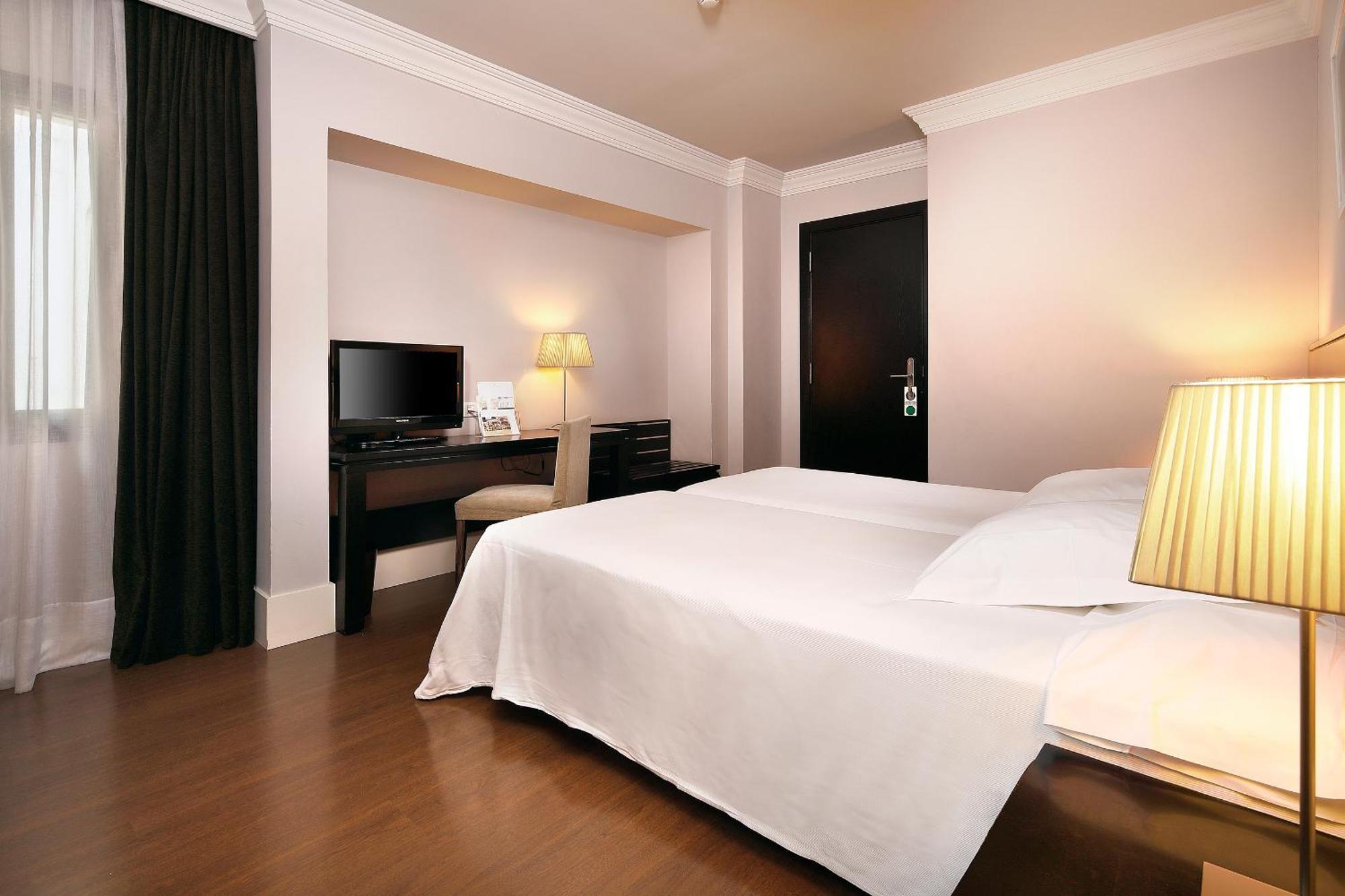 Hotel Condado Барселона Экстерьер фото